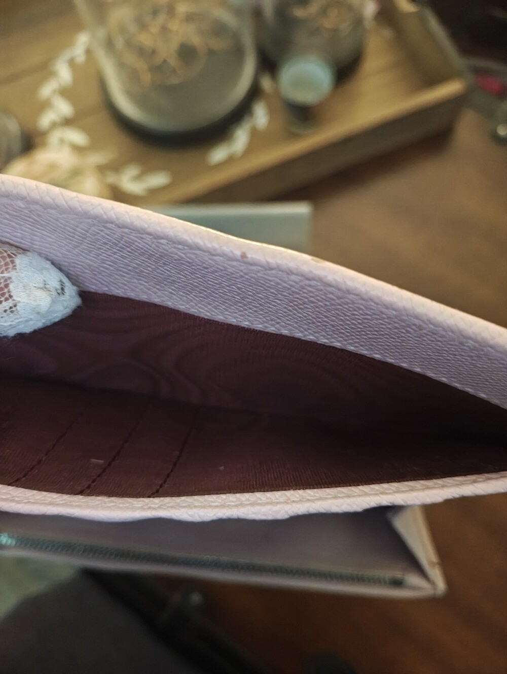 Bvlgari Pale Pink Leather Continental Wallet with Signature Circle Logo - Picture 14 of 16